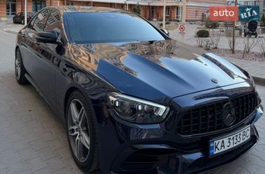 Седан Mercedes-Benz E-Class 2018 в Києві