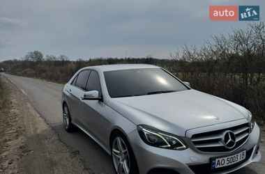 Седан Mercedes-Benz E-Class 2013 в Ужгороде