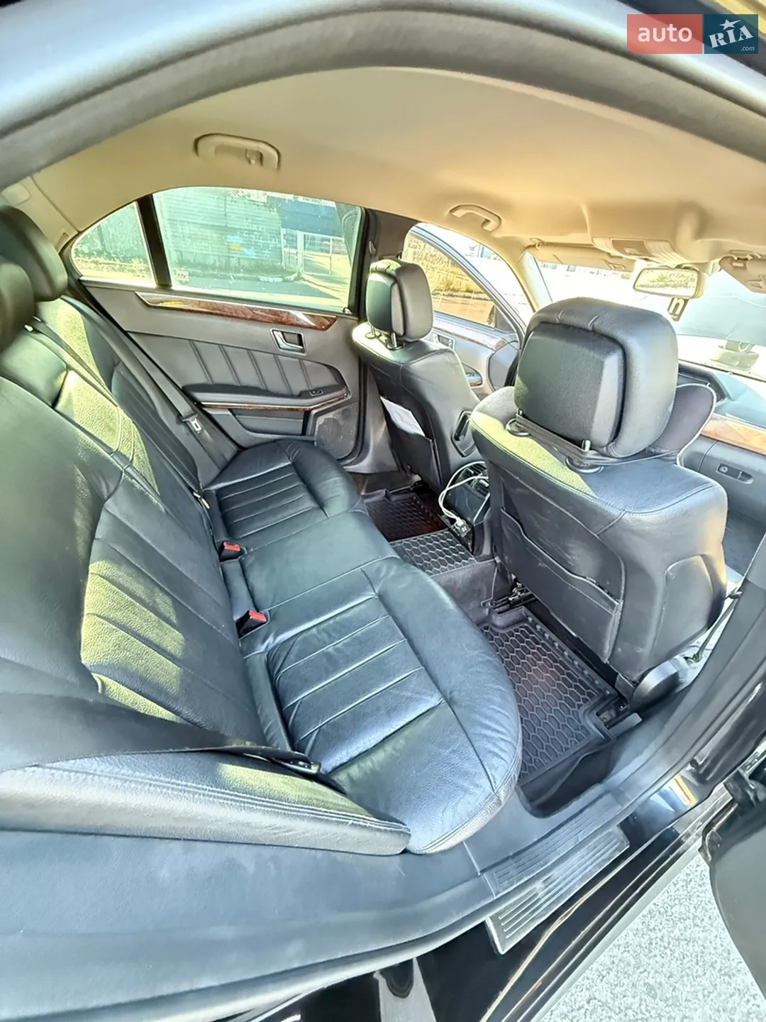2012 Mercedes-Benz E-klasse - мініатюра 7