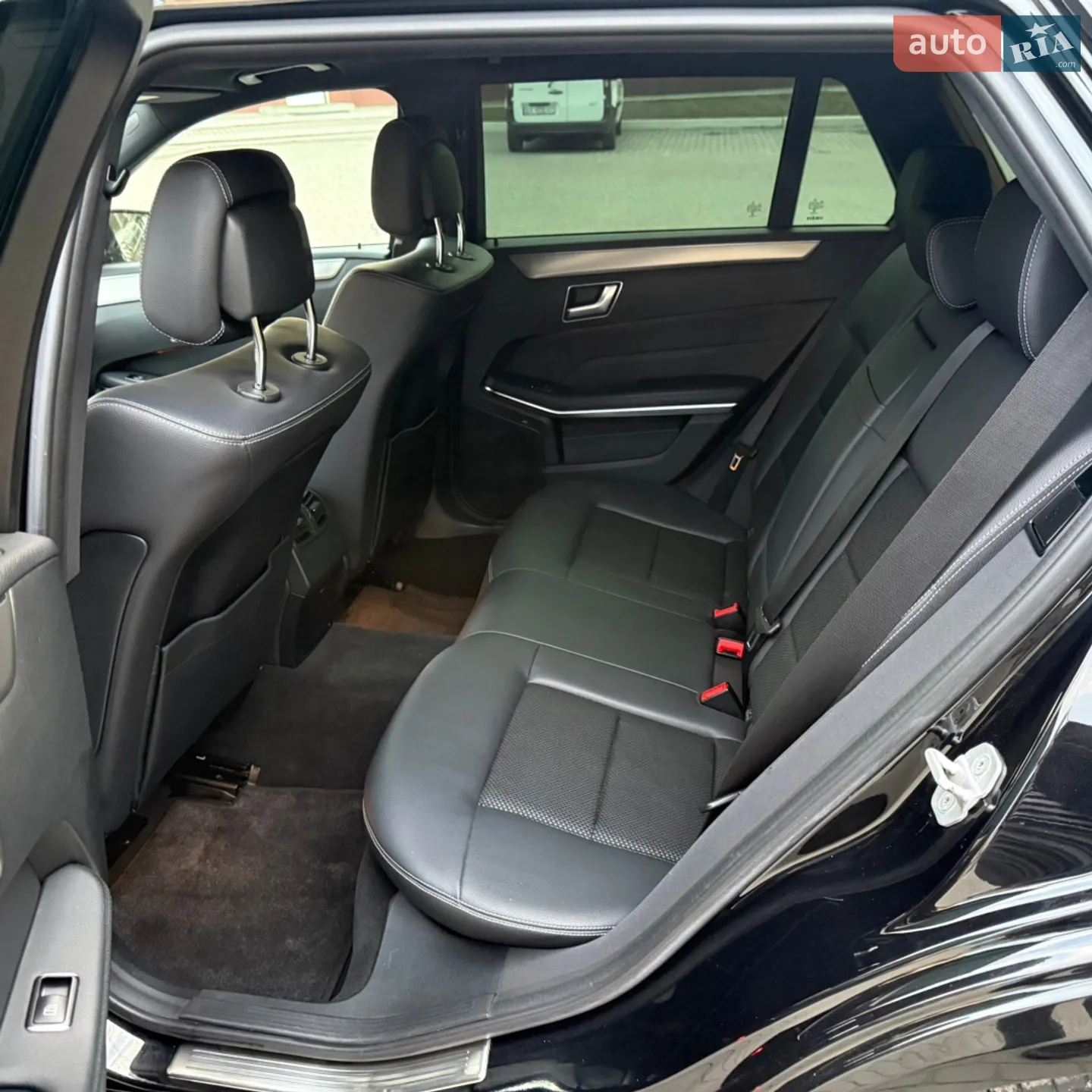 2015 Mercedes-Benz E-klasse - мініатюра 12