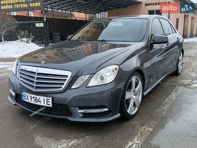 Mercedes-Benz E-Class 2012