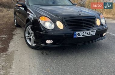 Седан Mercedes-Benz E-Class 2005 в Турке