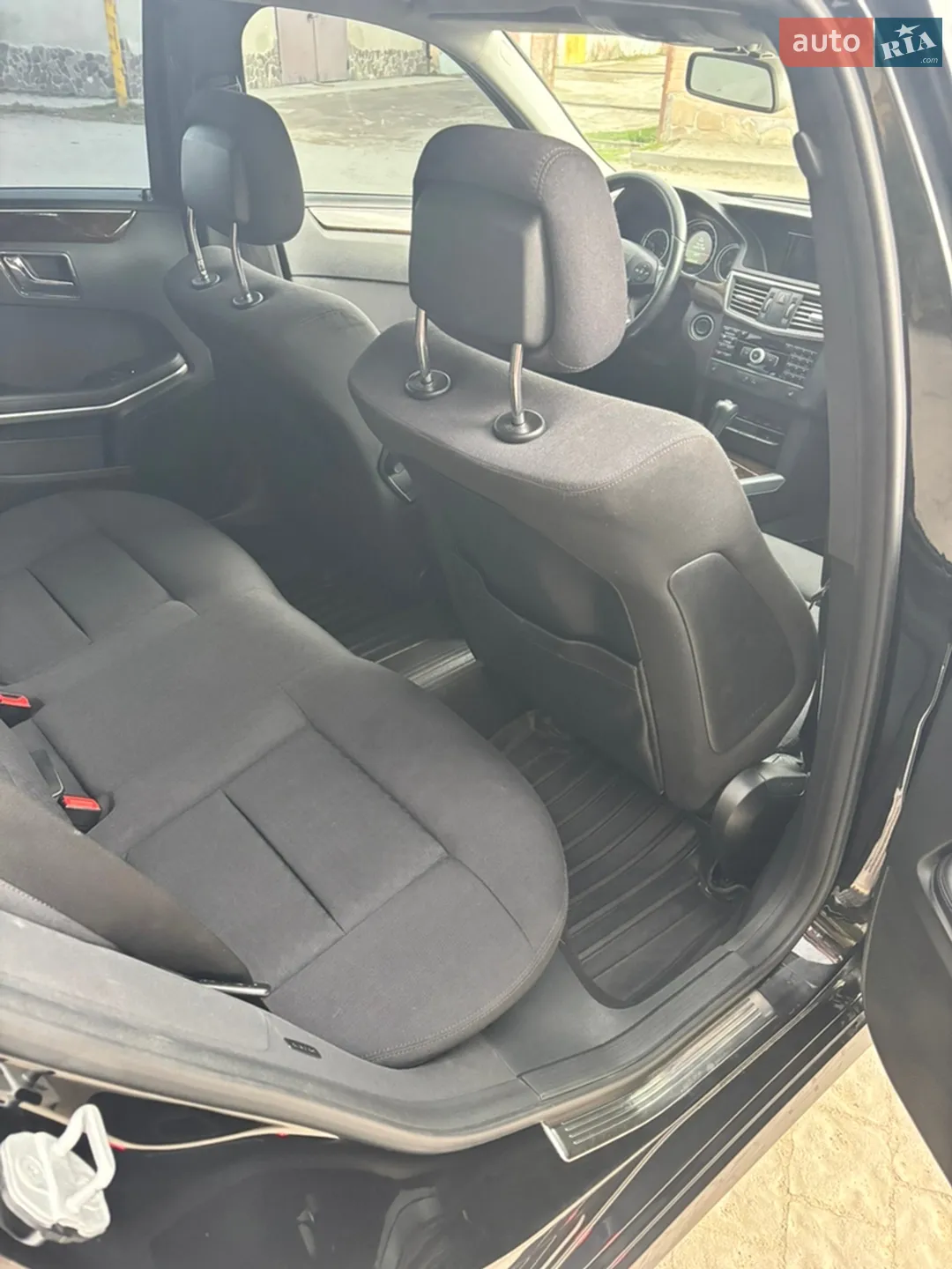 2010 Mercedes-Benz E-klasse - мініатюра 21