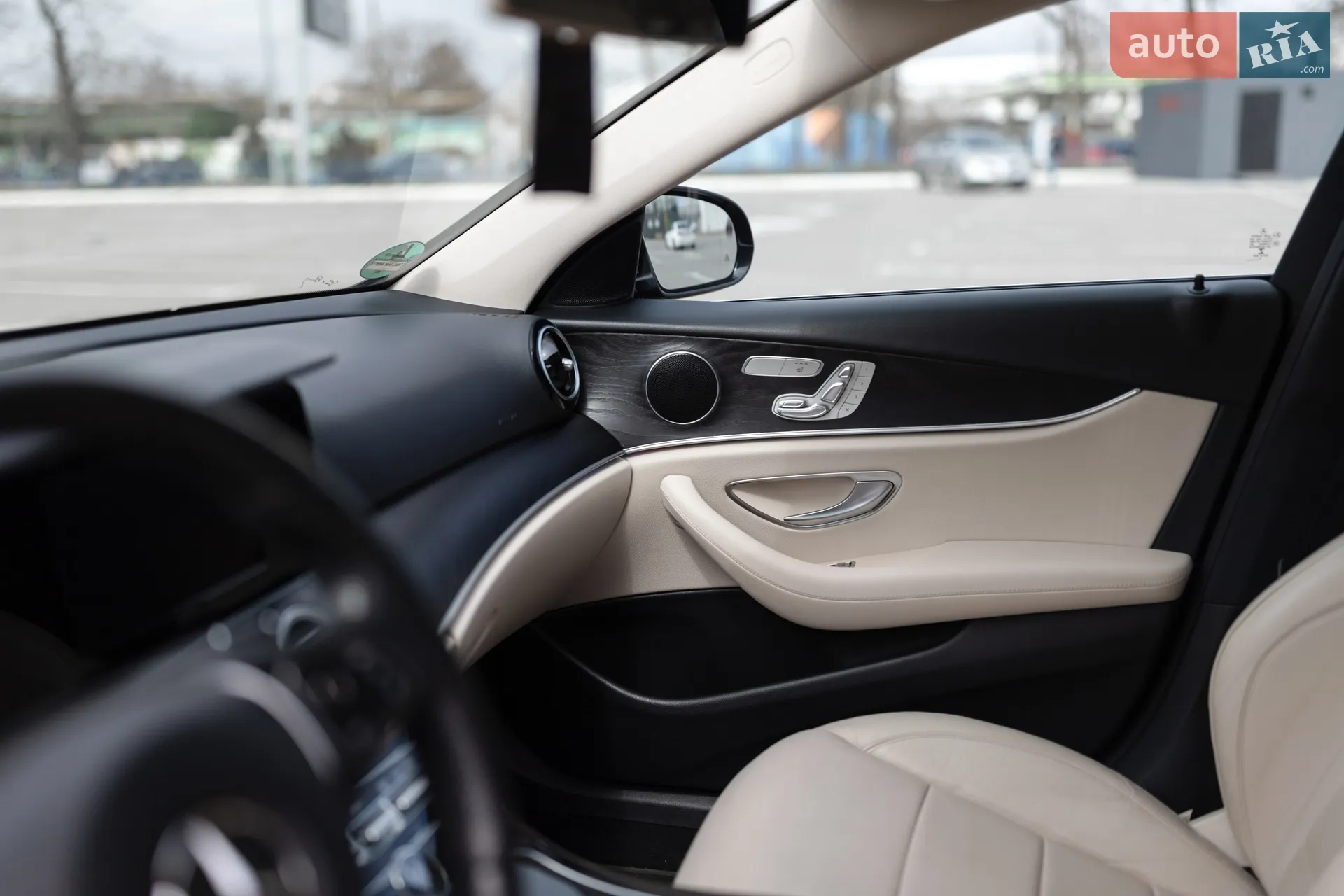 2016 Mercedes-Benz E-klasse - мініатюра 23