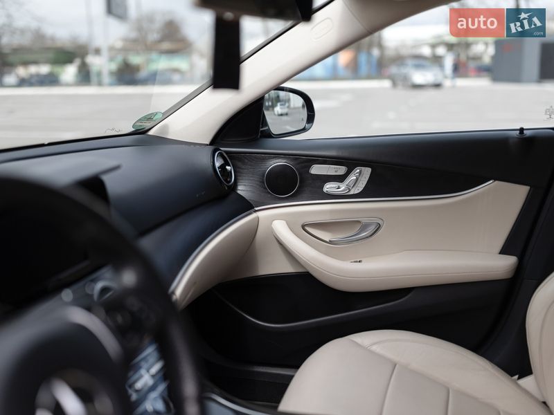 Седан Mercedes-Benz E-Class 2016 в Одессе