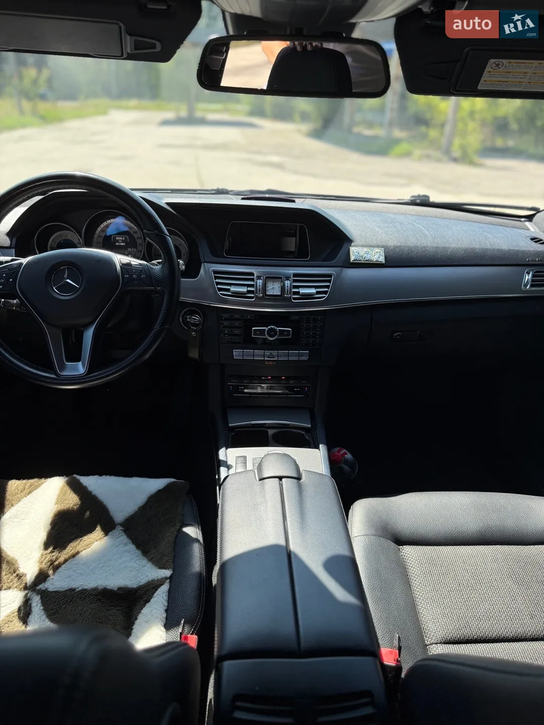 2013 Mercedes-Benz E-klasse - мініатюра 3