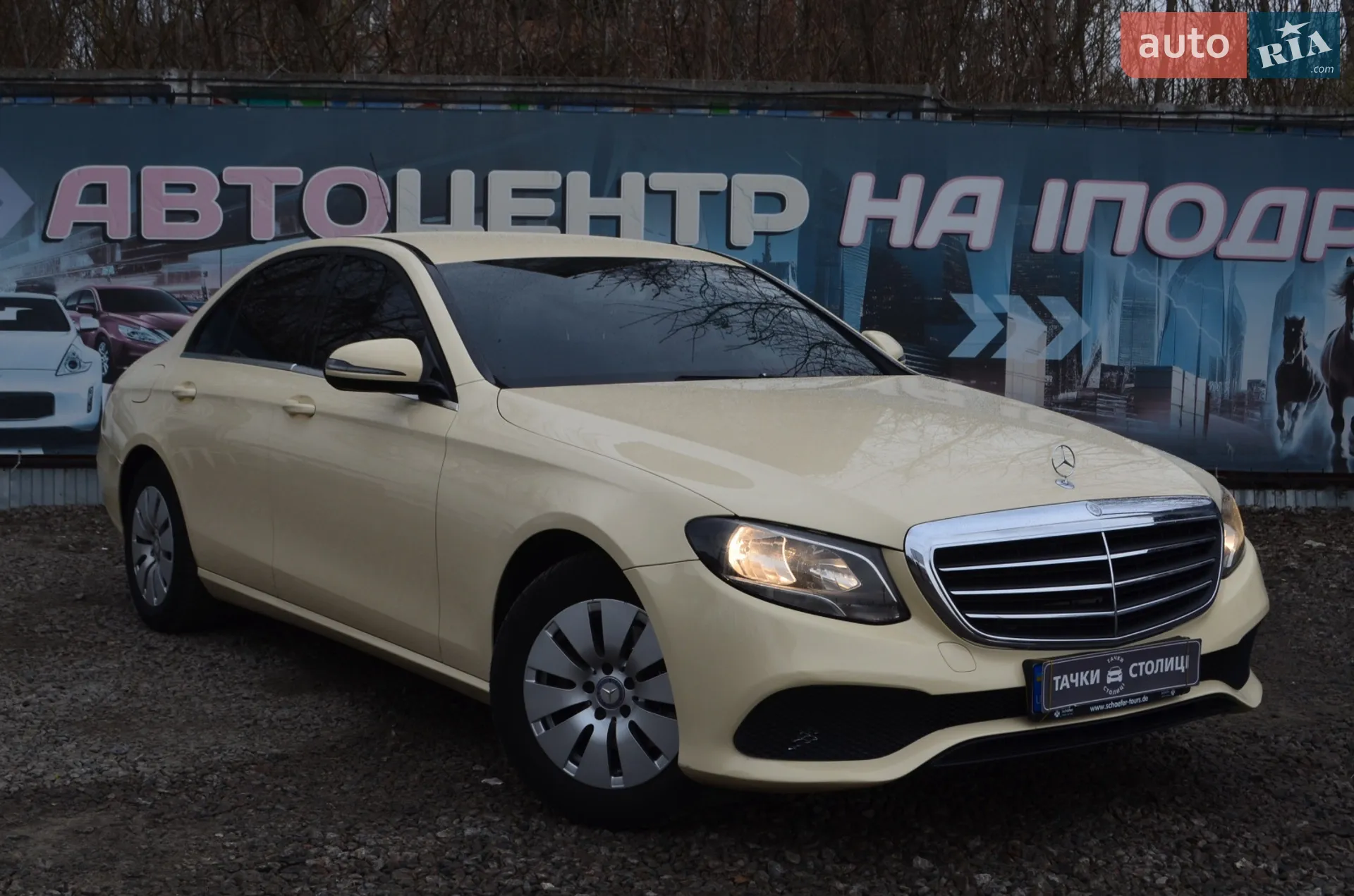 2016 Mercedes-Benz E-klasse - фото 1