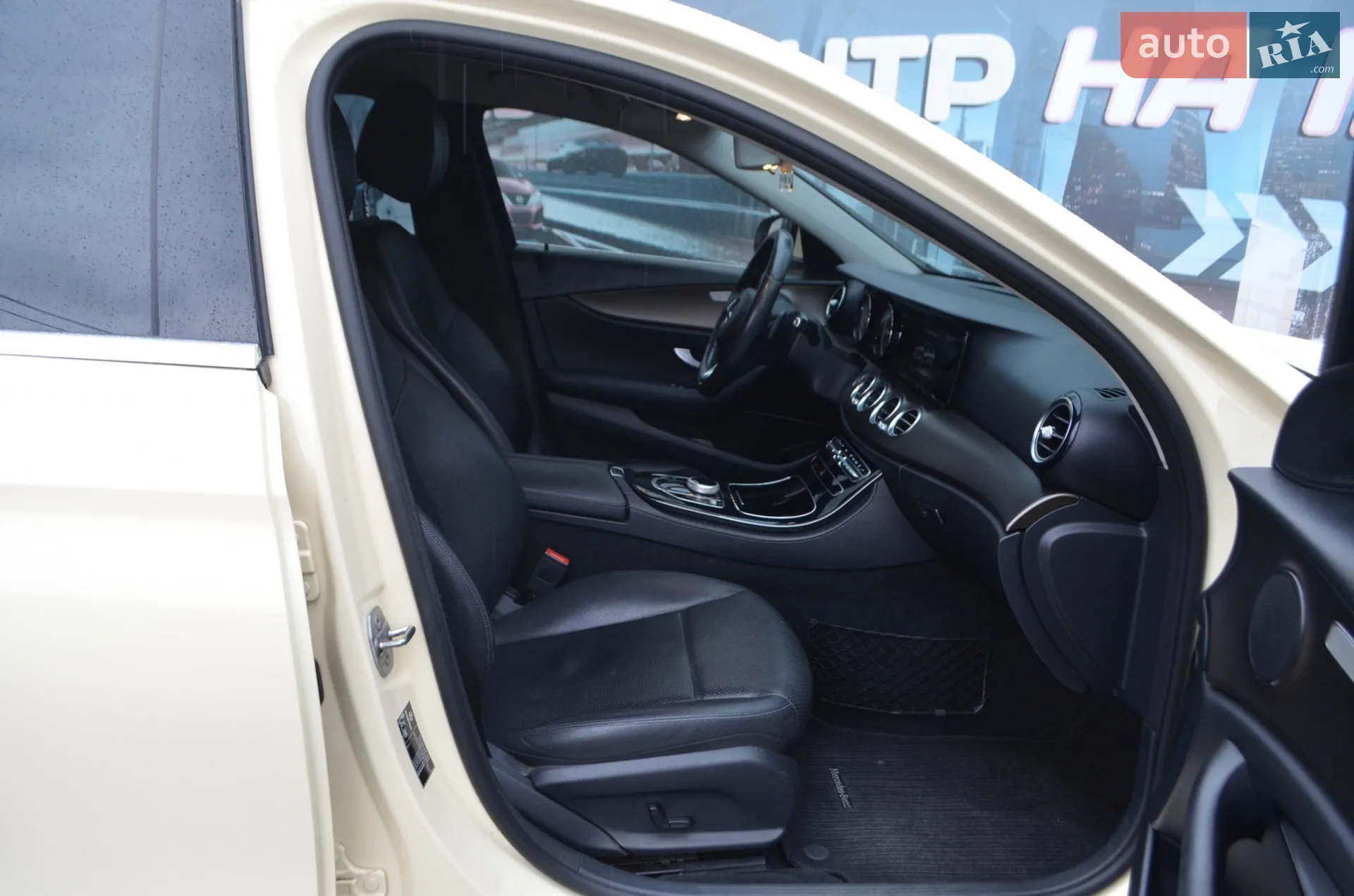 2016 Mercedes-Benz E-klasse - мініатюра 15