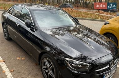 Седан Mercedes-Benz E-Class 2022 в Львові