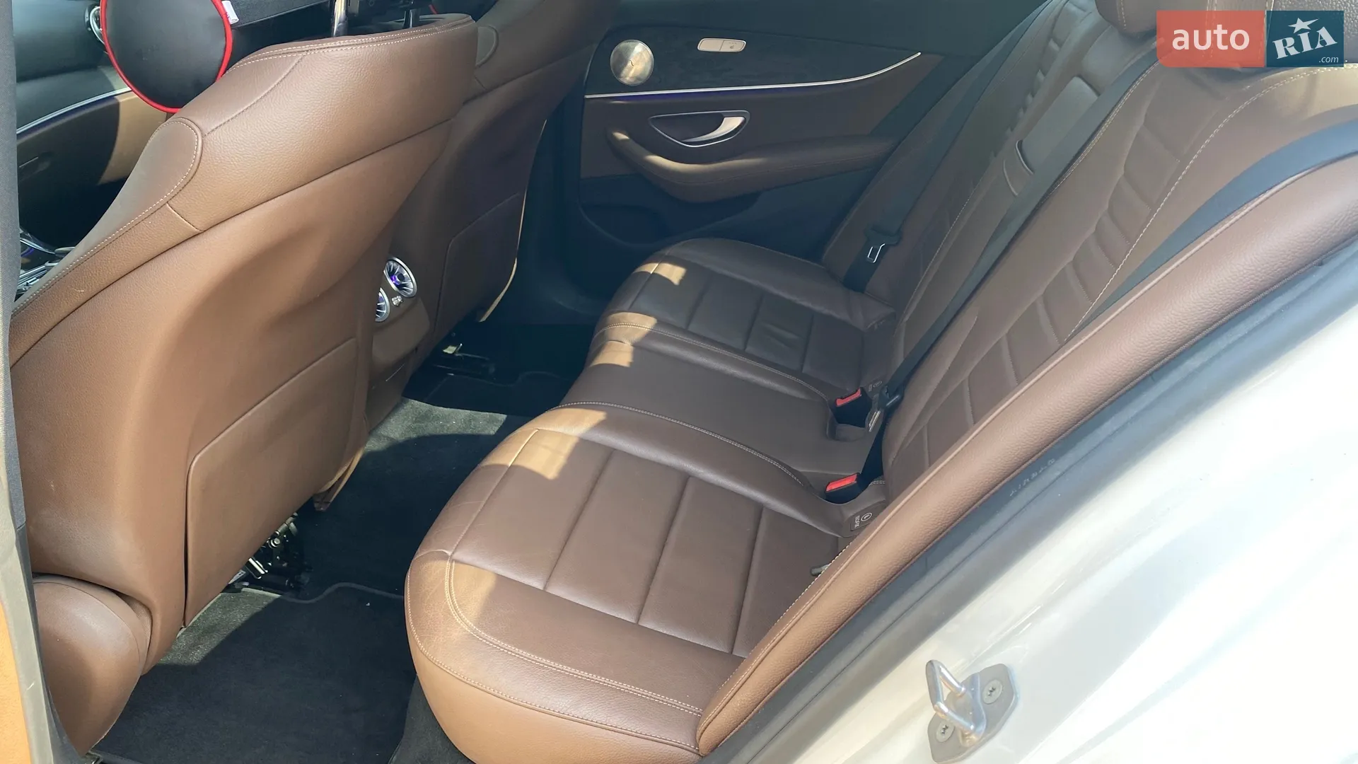 2016 Mercedes-Benz E-klasse - мініатюра 43