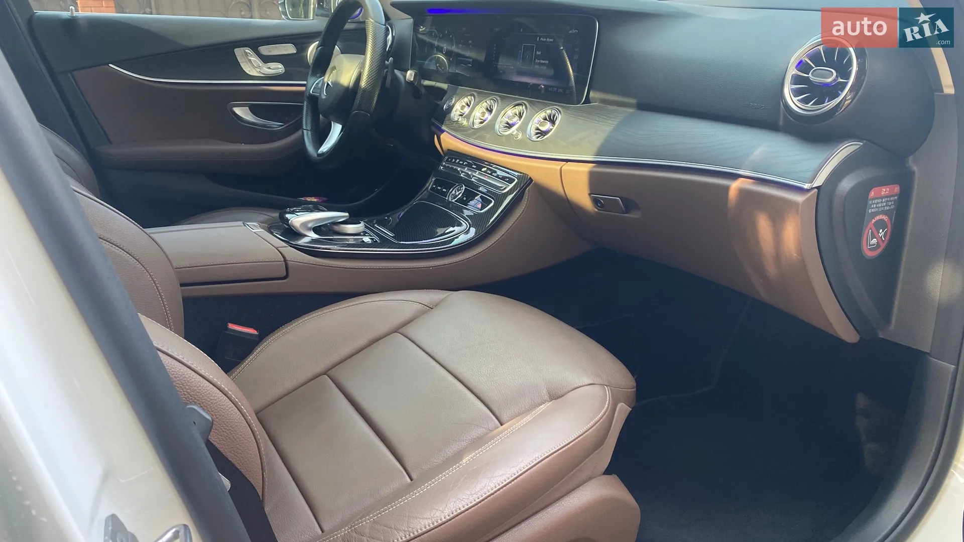 2016 Mercedes-Benz E-klasse - мініатюра 39