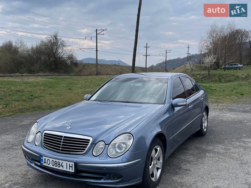 Mercedes-Benz E-Class 2003