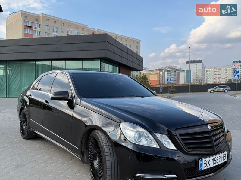 Mercedes-Benz E-Class 2009