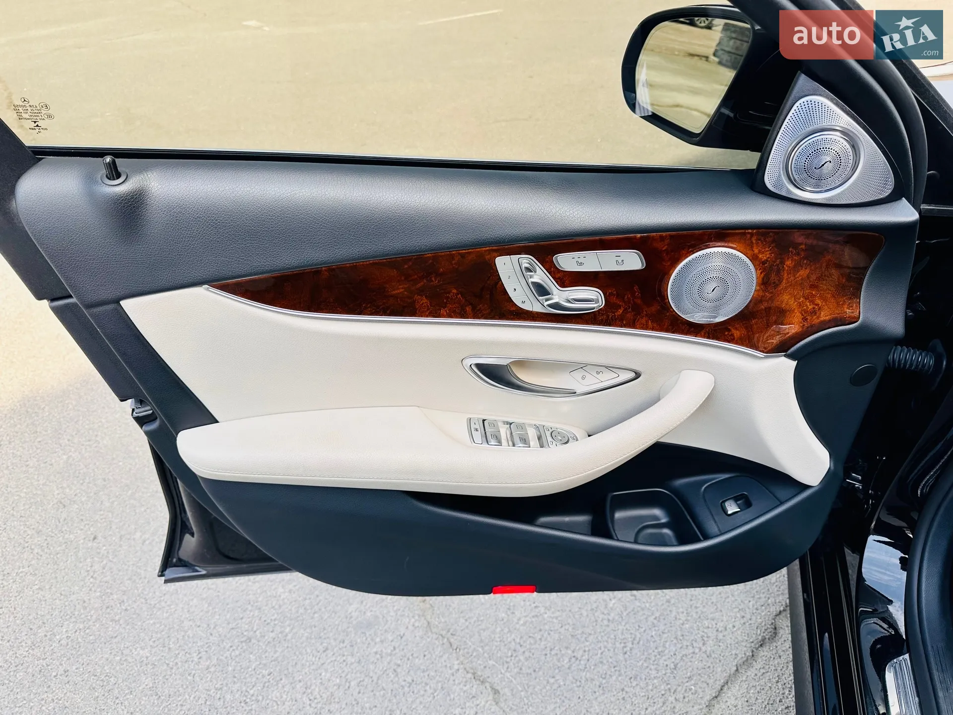 2019 Mercedes-Benz E-klasse - мініатюра 35