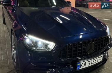Седан Mercedes-Benz E-Class 2018 в Києві