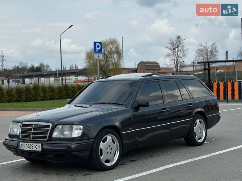 Mercedes-Benz E-Class 1994