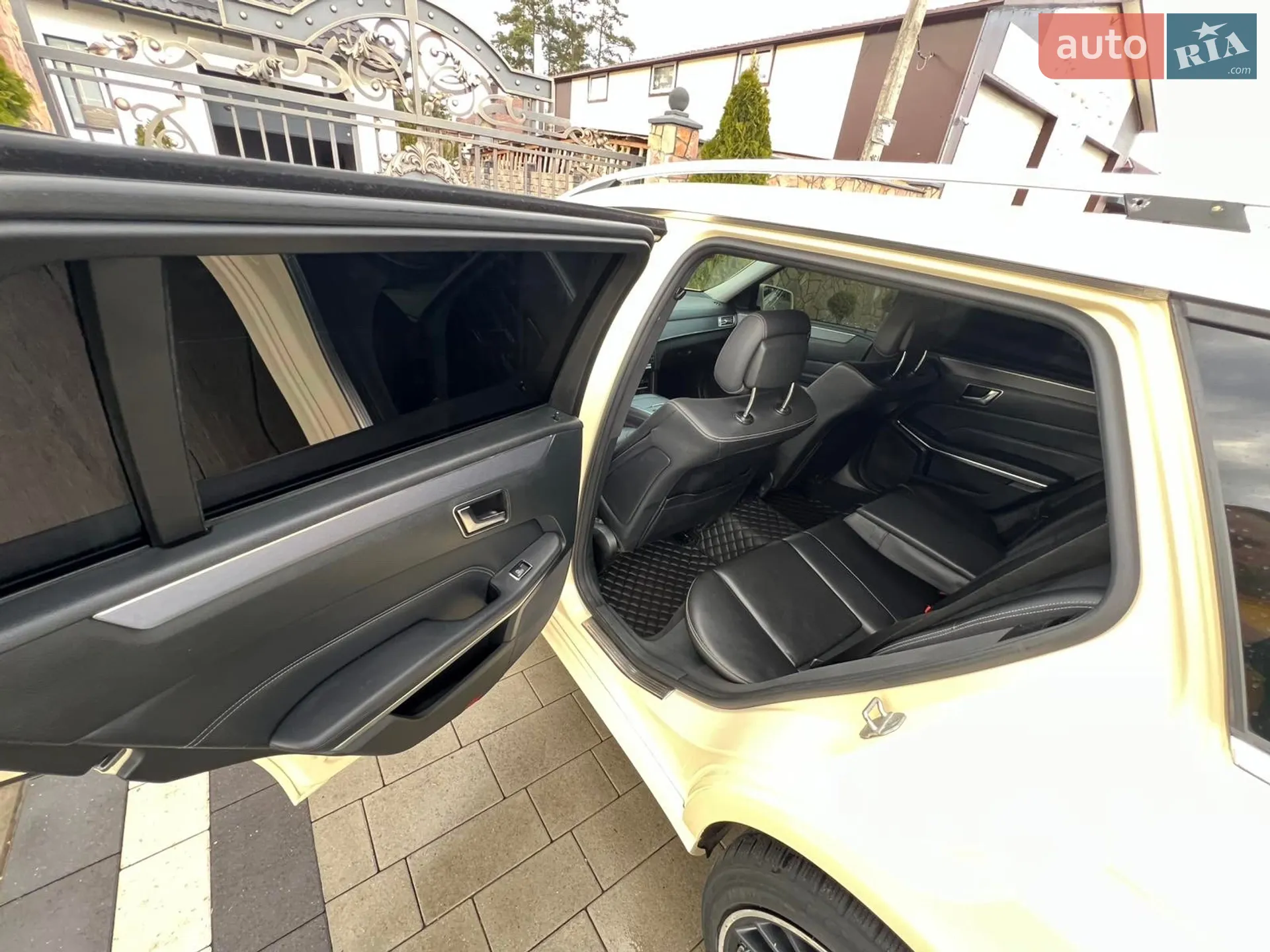 2014 Mercedes-Benz E-klasse - мініатюра 46