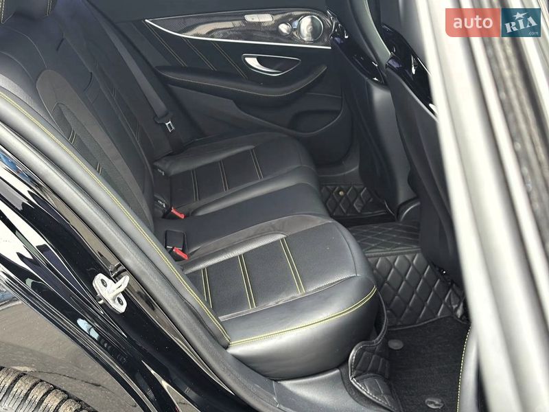 Седан Mercedes-Benz E-Class 2019 в Киеве