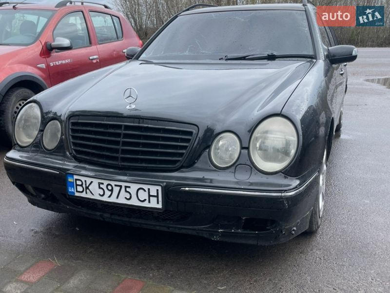 Mercedes-Benz E-Class 2001