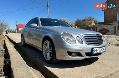 Седан Mercedes-Benz E-Class 2006 в Измаиле
