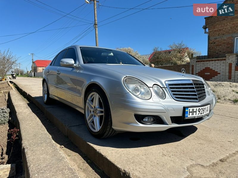 Mercedes-Benz E-Class 2006