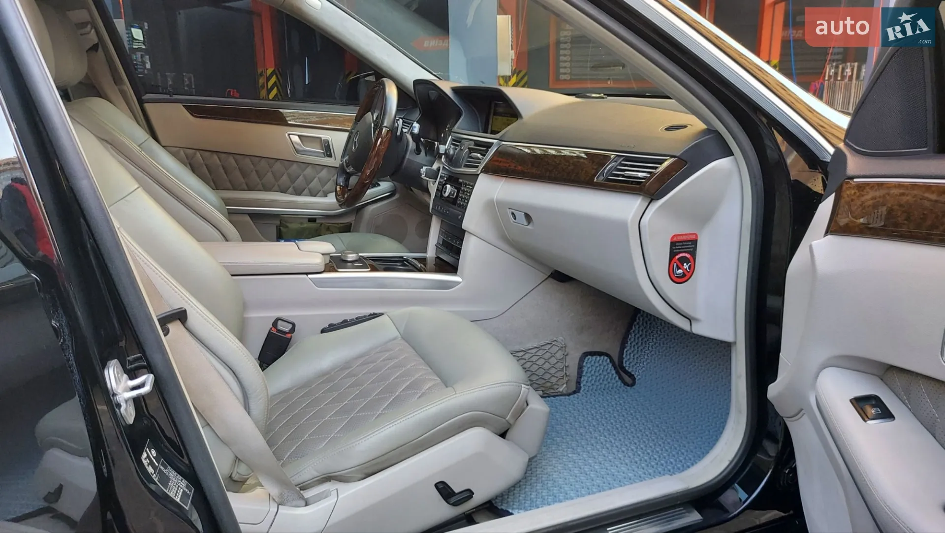 2012 Mercedes-Benz E-klasse - мініатюра 16