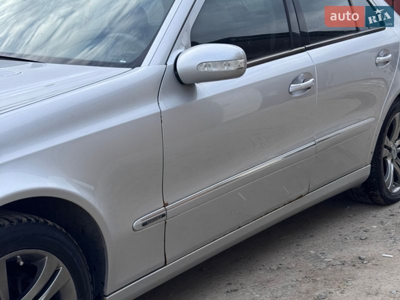 Седан Mercedes-Benz E-Class 2004 в Хмельницком