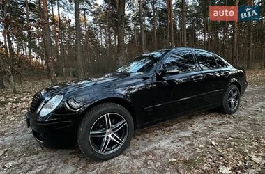 Седан Mercedes-Benz E-Class 2007 в Маневичах