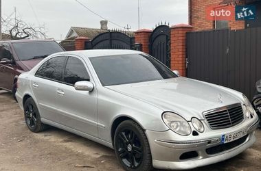 Седан Mercedes-Benz E-Class 2006 в Виннице