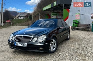 Седан Mercedes-Benz E-Class 2005 в Косове