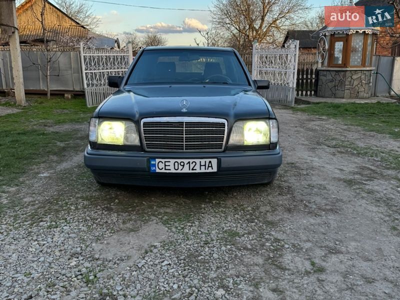 Mercedes-Benz E-Class 1995