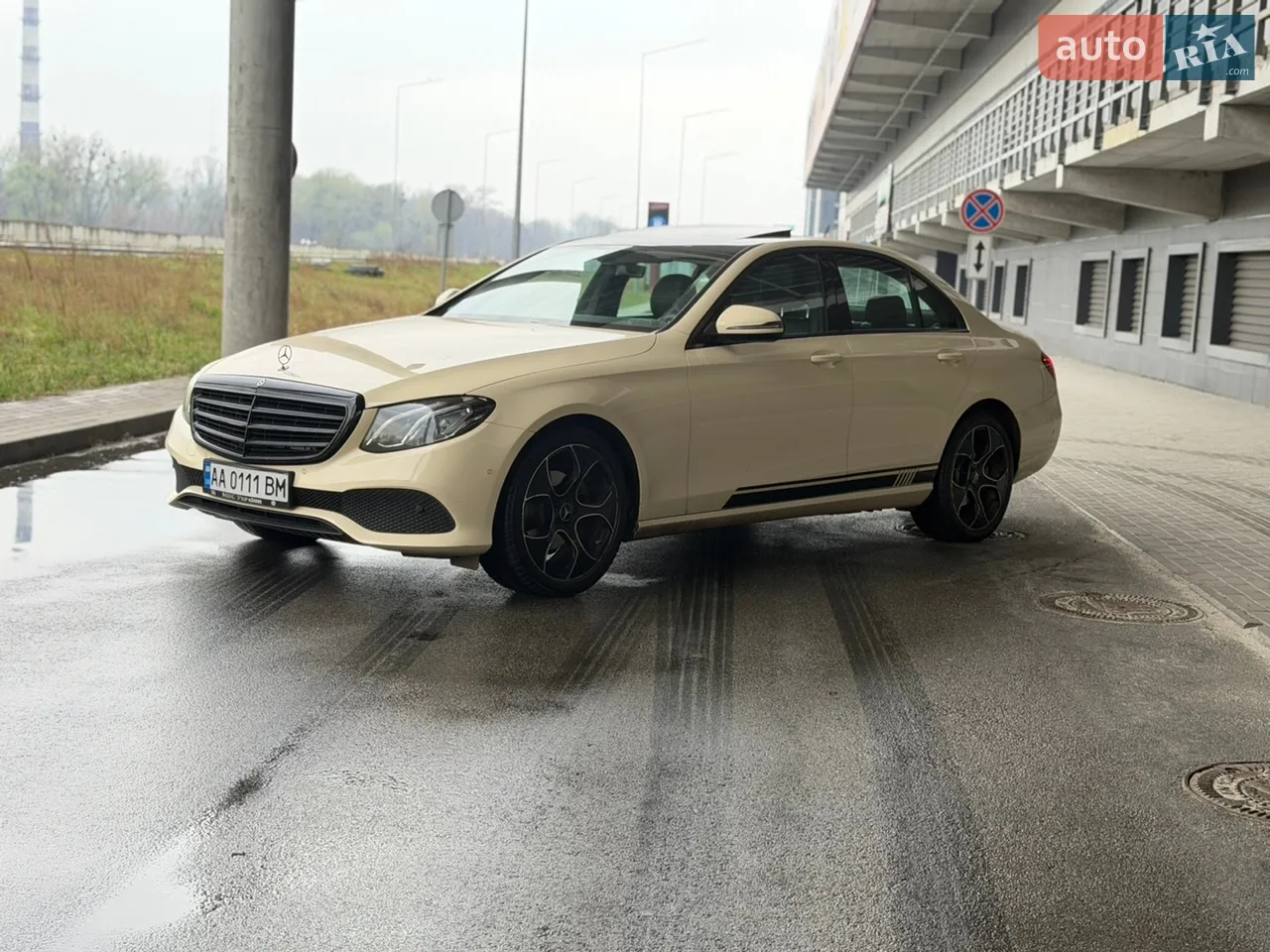 2025 Tesla Model 3 - мініатюра 16