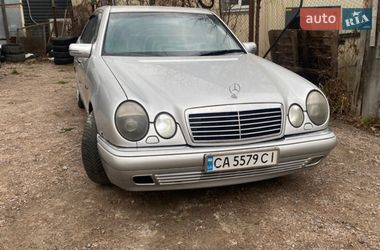 Седан Mercedes-Benz E-Class 1996 в Киеве