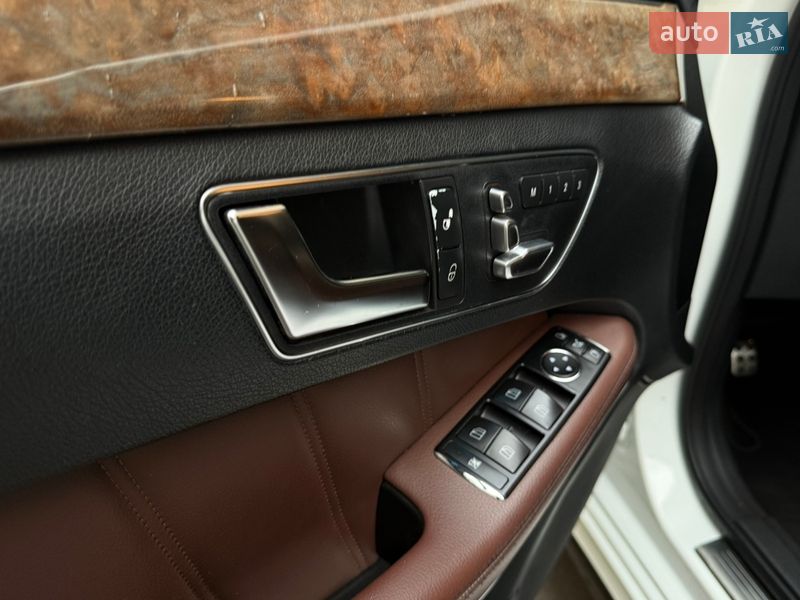 Седан Mercedes-Benz E-Class 2015 в Одессе