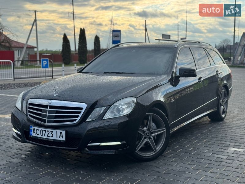 Mercedes-Benz E-Class 2012 Mercedes-Benz E-Class 2012