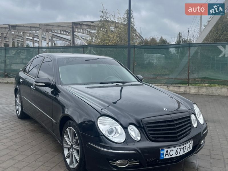 Седан Mercedes-Benz E-Class 2007 в Луцке