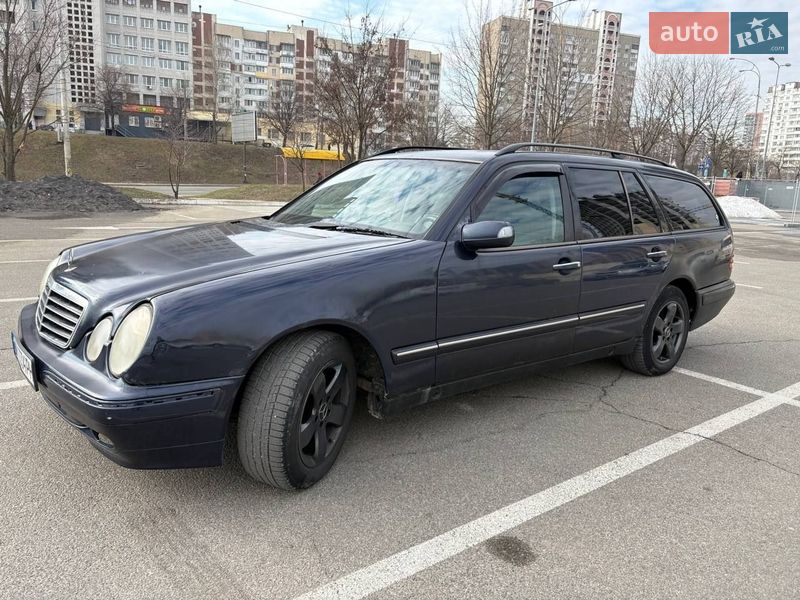 Mercedes-Benz E-Class 2000