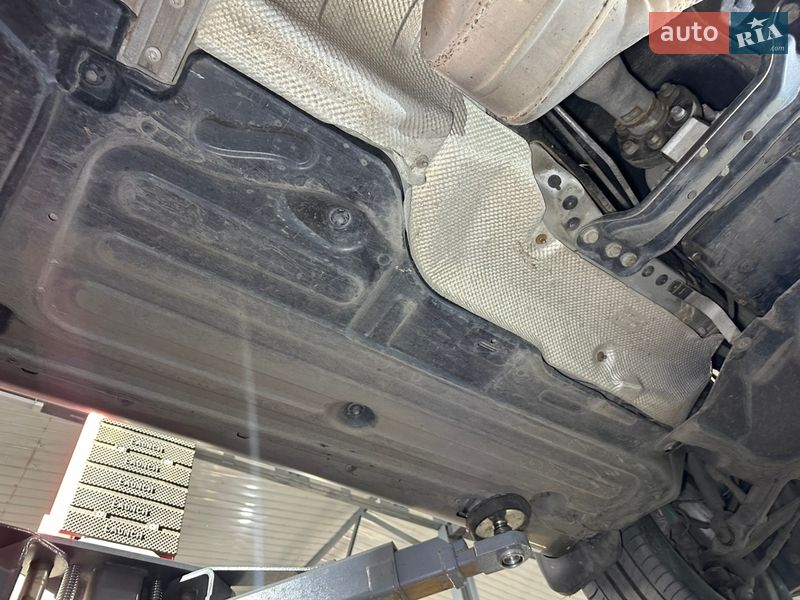 Седан Mercedes-Benz E-Class 2006 в Одессе