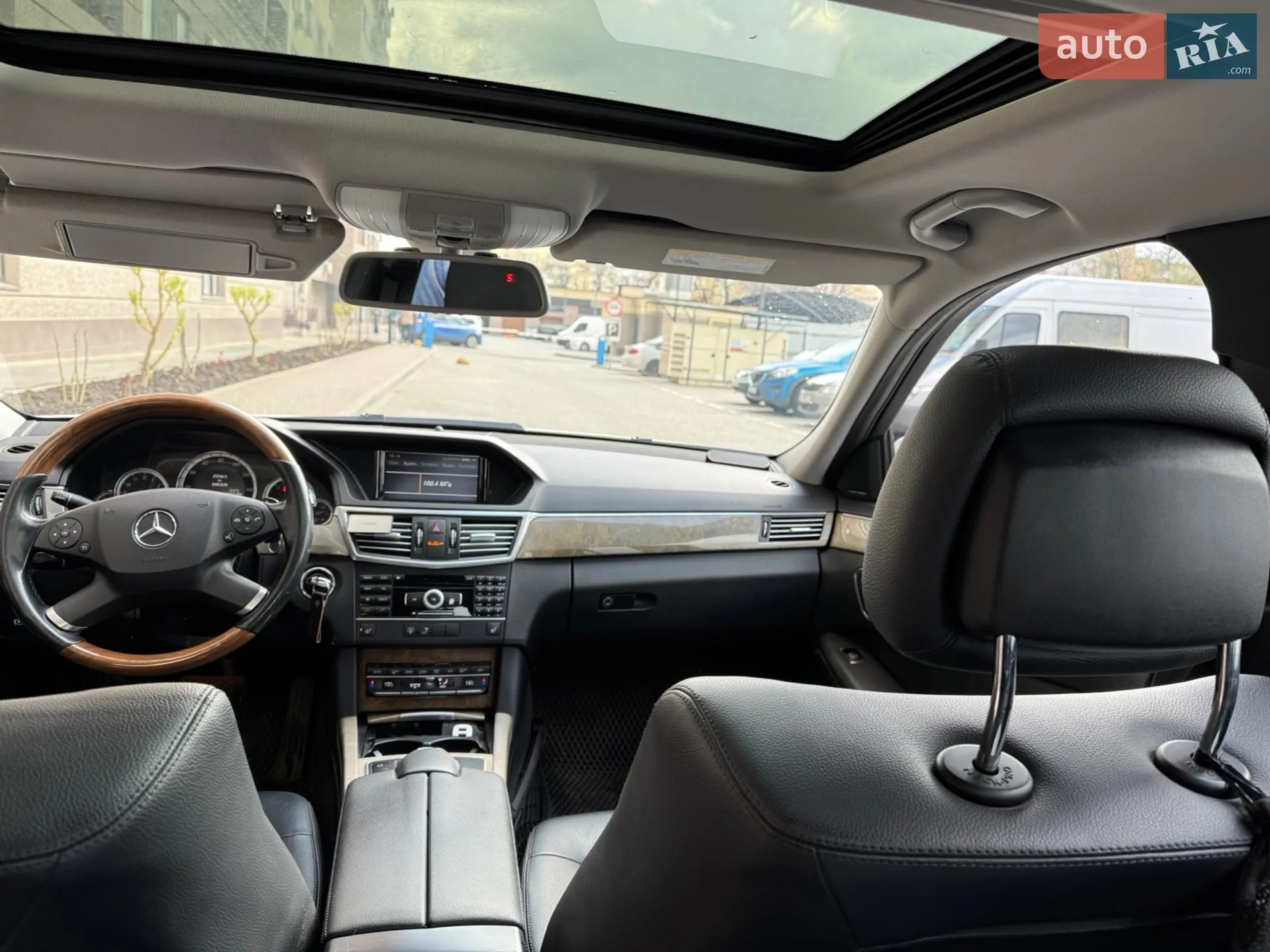 2010 Mercedes-Benz E-klasse - мініатюра 11