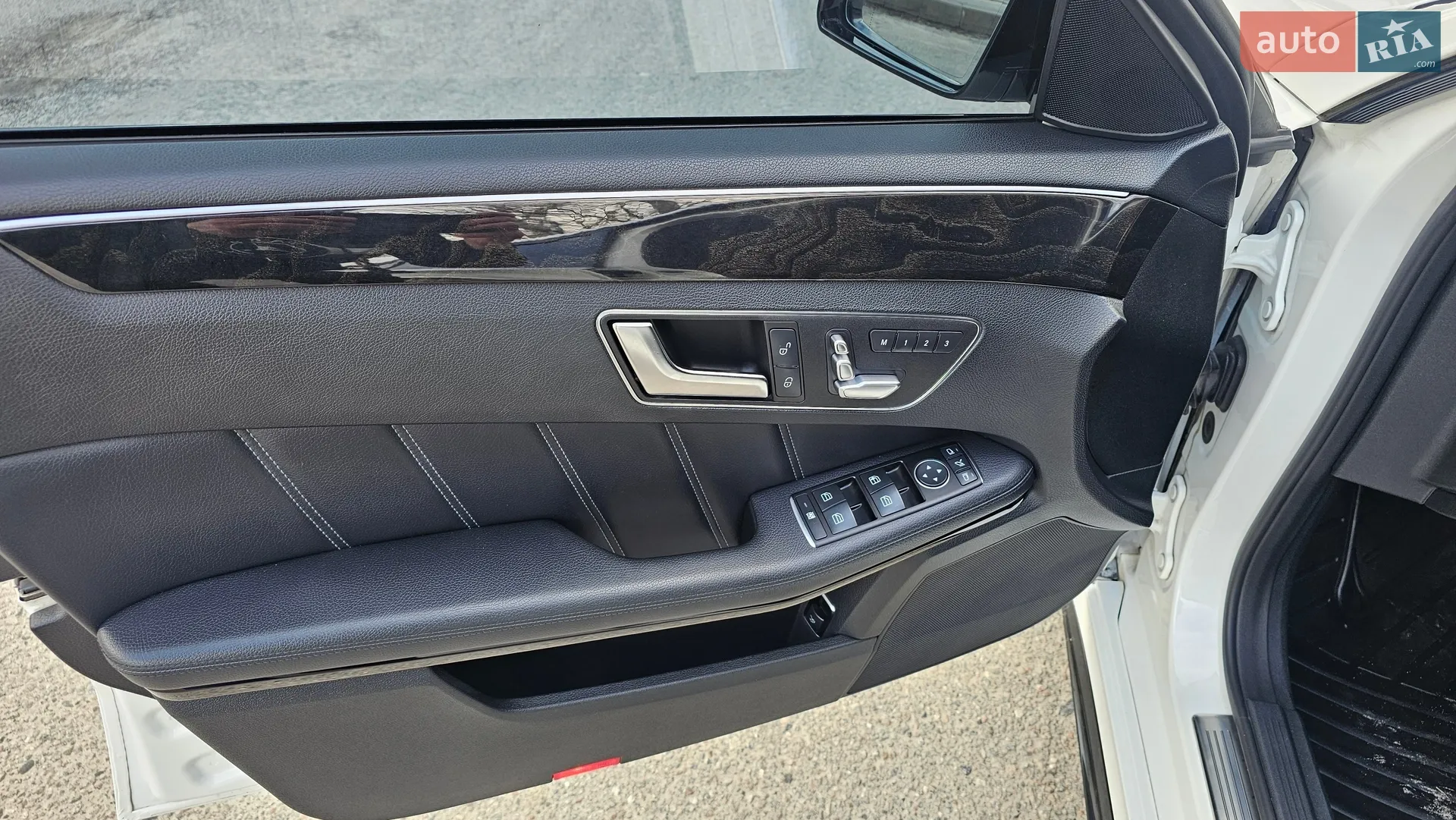 2013 Mercedes-Benz E-klasse - мініатюра 20