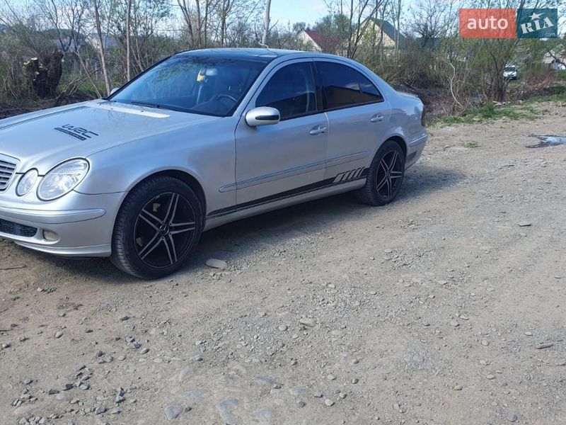 Mercedes-Benz E-Class 2003