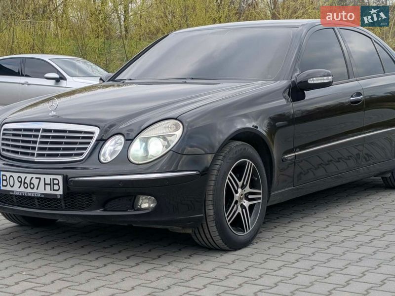 Mercedes-Benz E-Class 2005