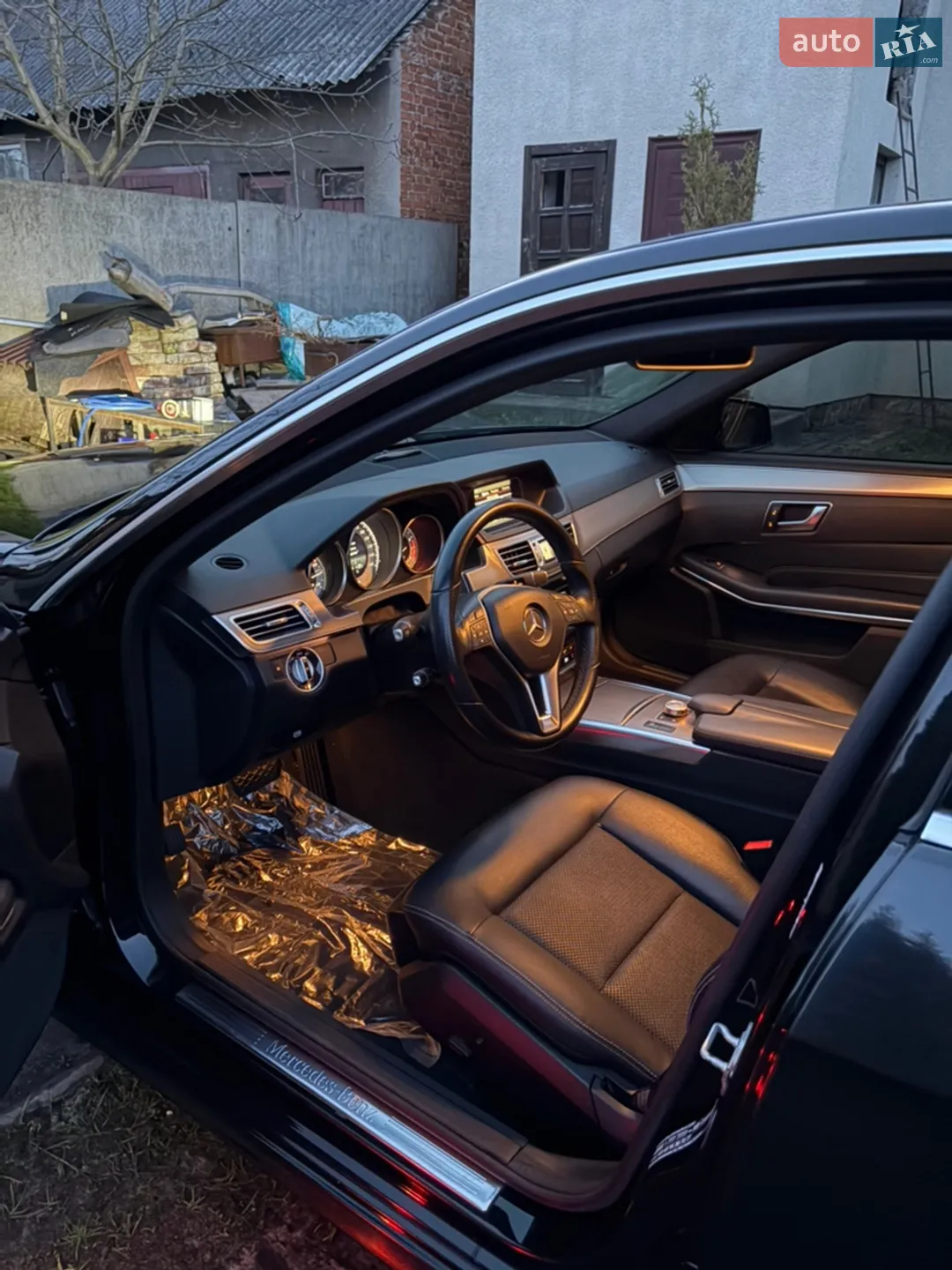 2013 Mercedes-Benz E-klasse - мініатюра 71