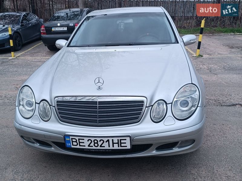 Mercedes-Benz E-Class 2003