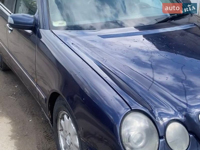 Mercedes-Benz E-Class 1999
