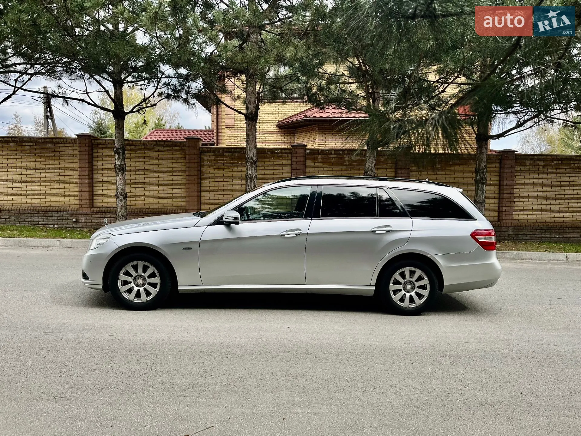 2010 Mercedes-Benz E-klasse - мініатюра 5