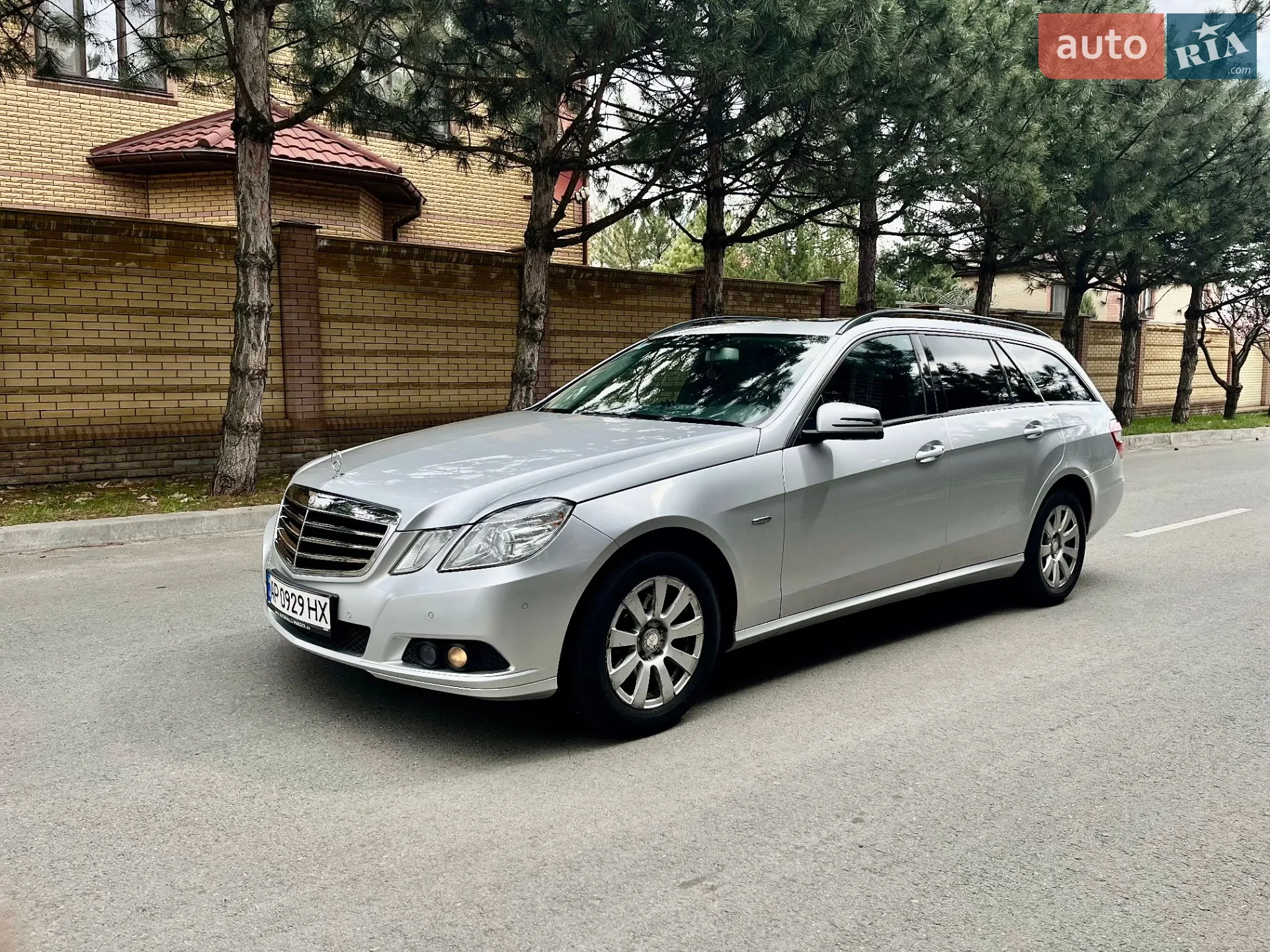 2010 Mercedes-Benz E-klasse - мініатюра 4