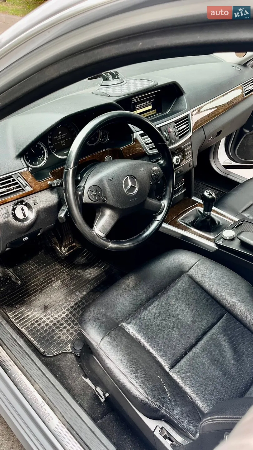 2010 Mercedes-Benz E-klasse - мініатюра 13
