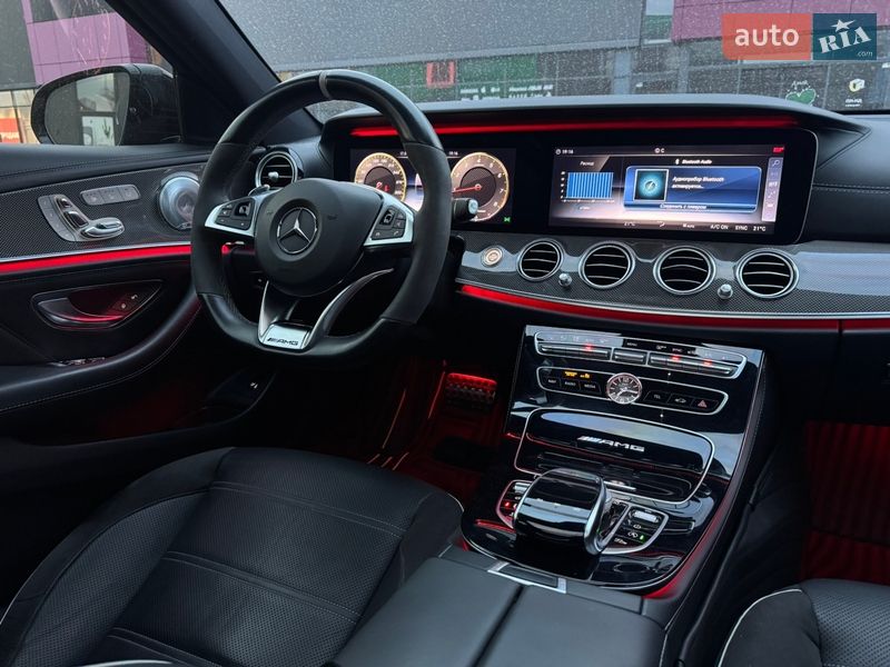 Седан Mercedes-Benz E-Class 2017 в Киеве