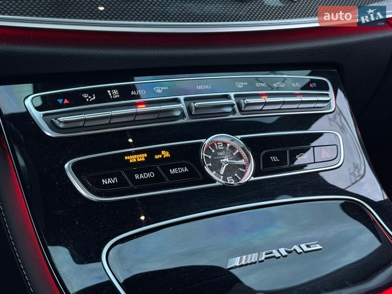 Седан Mercedes-Benz E-Class 2017 в Киеве